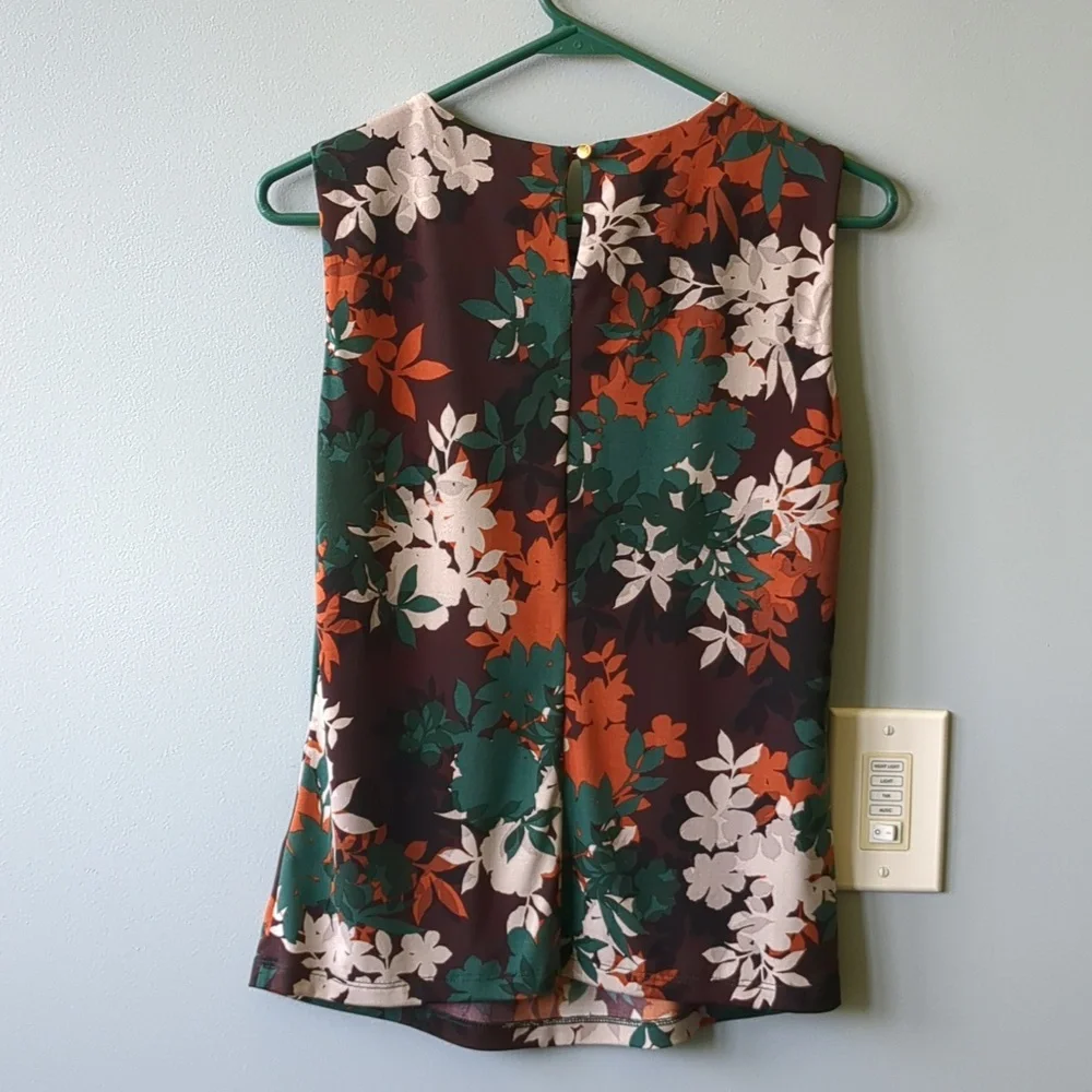 Calvin Klein Shell Size Small - Picture 5 of 6